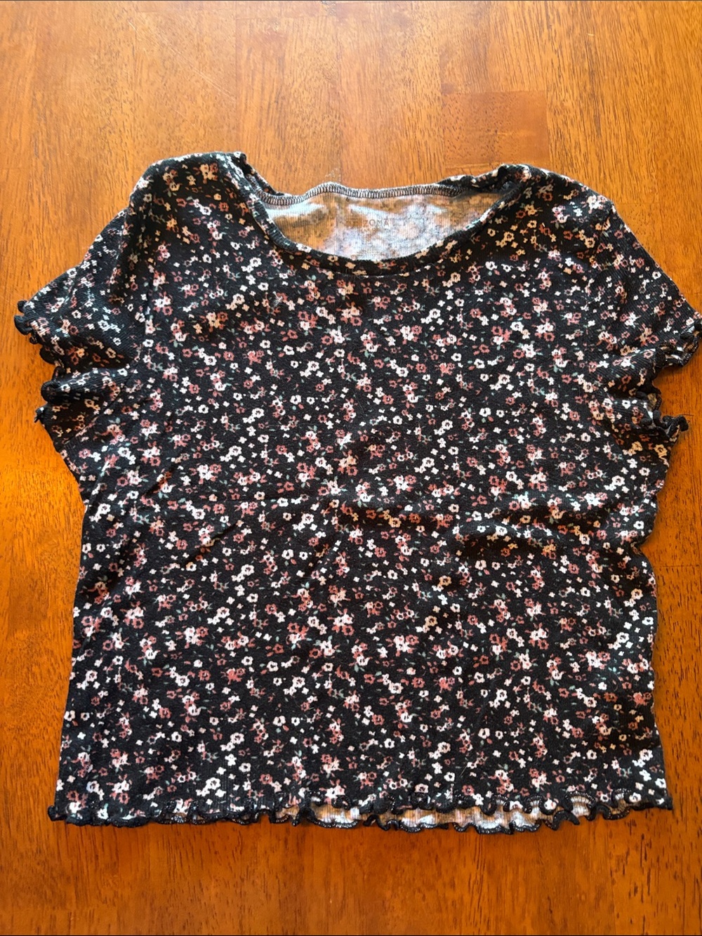 Arizona Jean Company Black Crop Top with Pink & White Floral Print